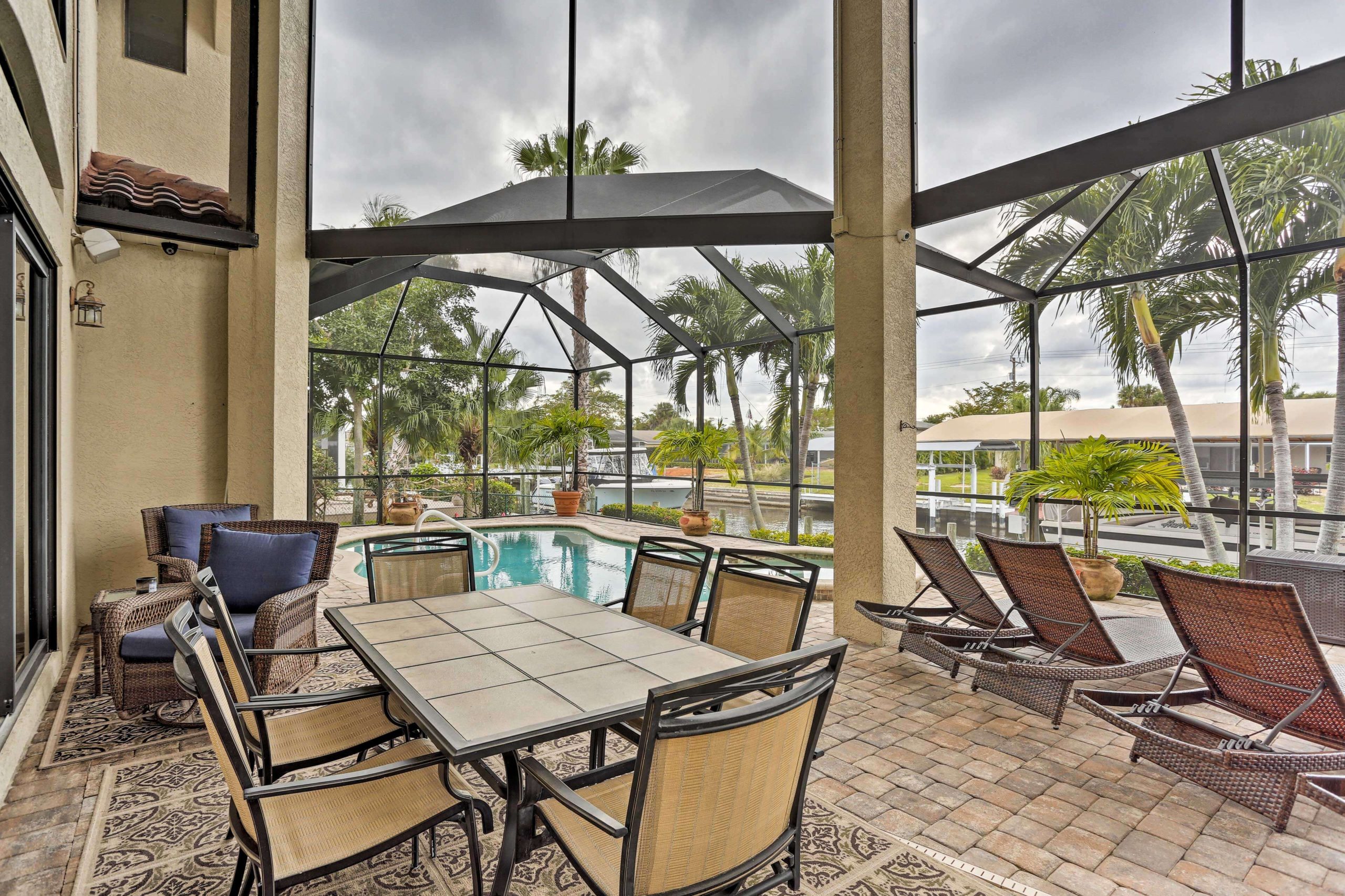 Outdoor Dining Area